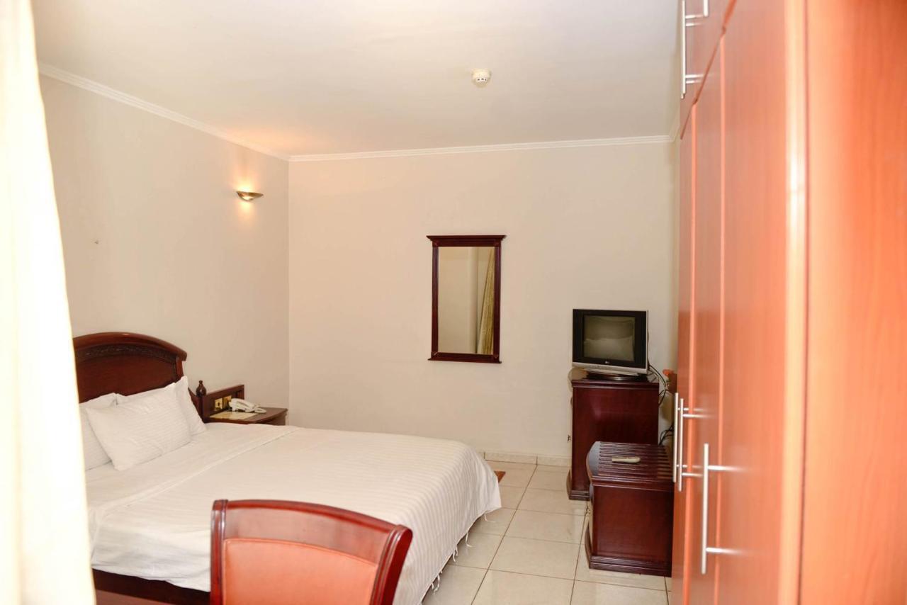 Room In Bb - Enjoy You Vacation Wail Staying In This Single Room Fit For 2 People Kigali Luaran gambar